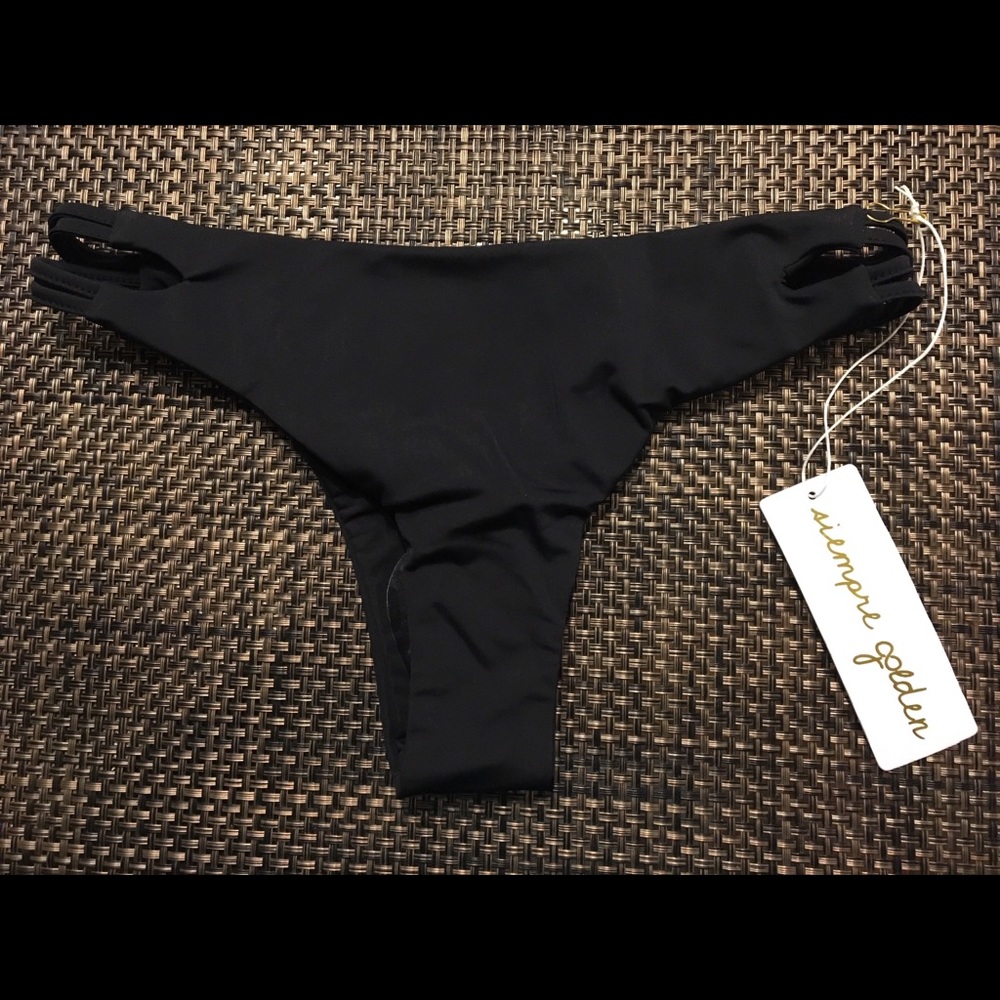 Siempre Golden Bikinis!